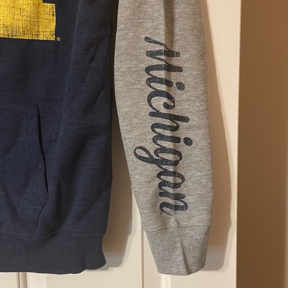 NWT Michigan sweatshirt womens large - Picture 5 of 9